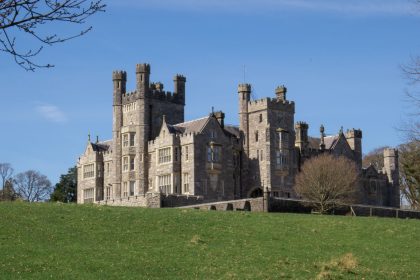 Crom Castle, Fermanagh | Ireland Chauffeur Travel