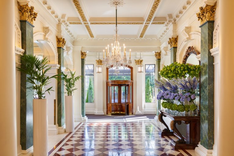 The Shelbourne Hotel, Dublin | Ireland Chauffeur Travel